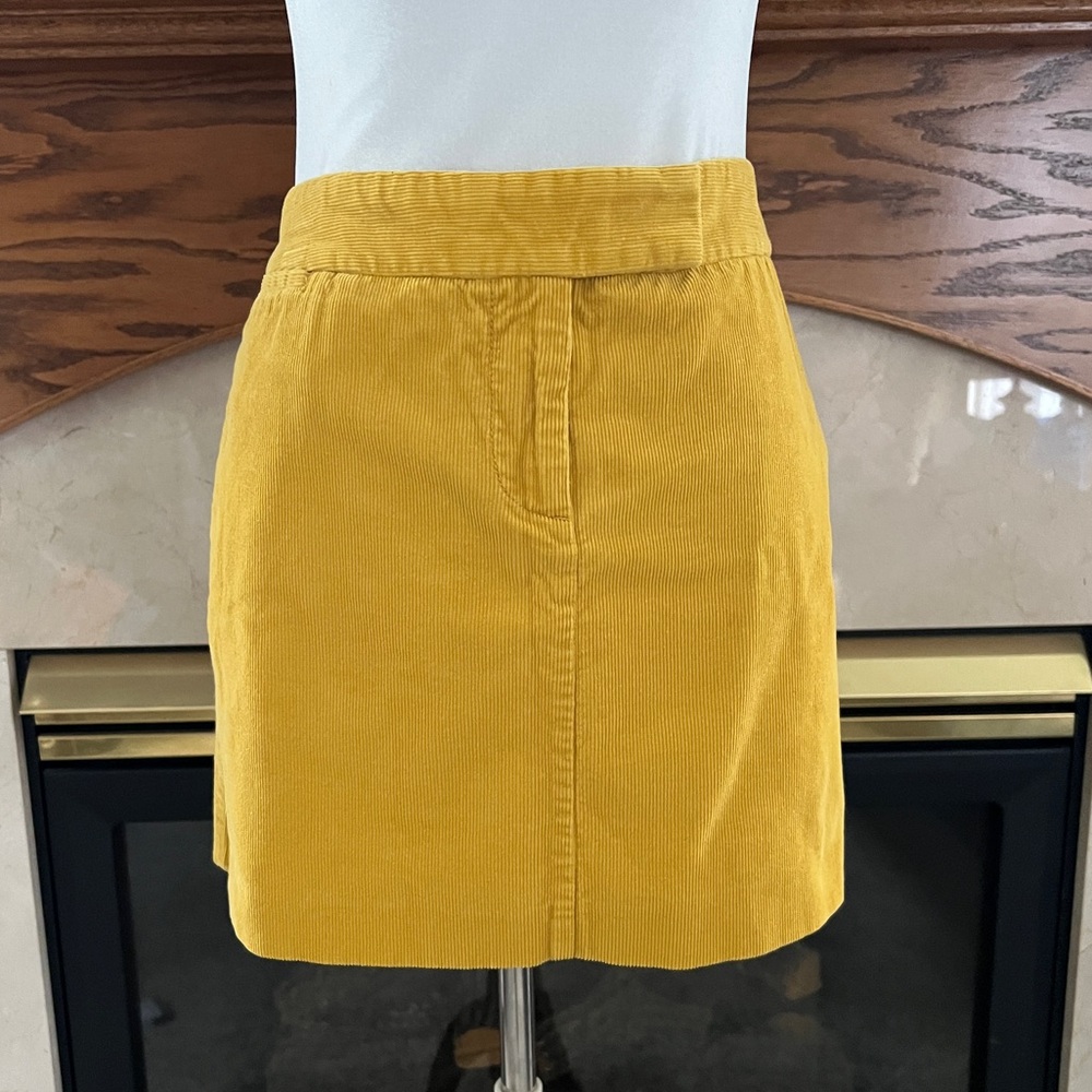 J. Crew Mustard Yellow Corduroy Mini‎ Skirt Size 8